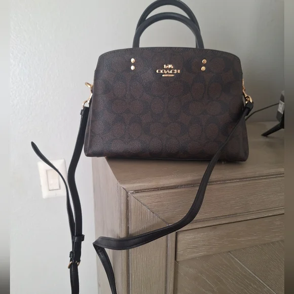 Coach Savannah Small Carryall Crossbody Bag Purse - Picture 3 of 9